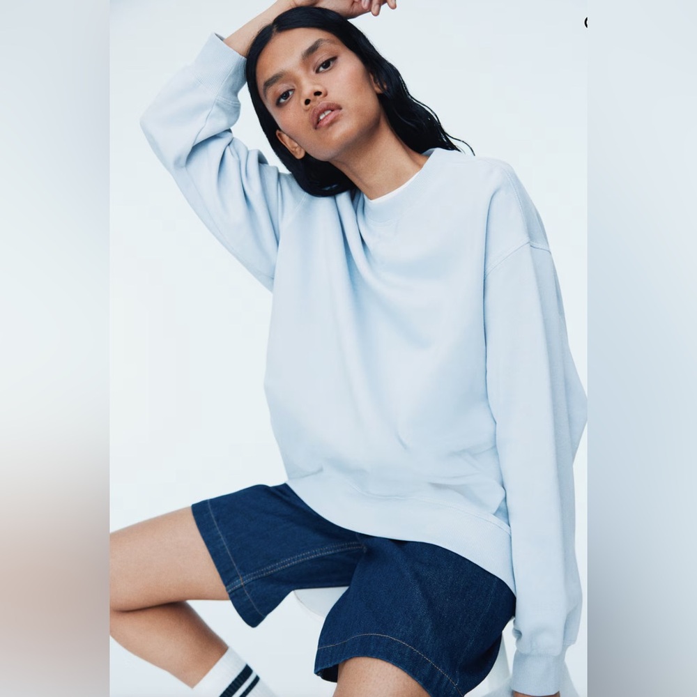 H&M Light Blue Women's Crew Neck Sweater